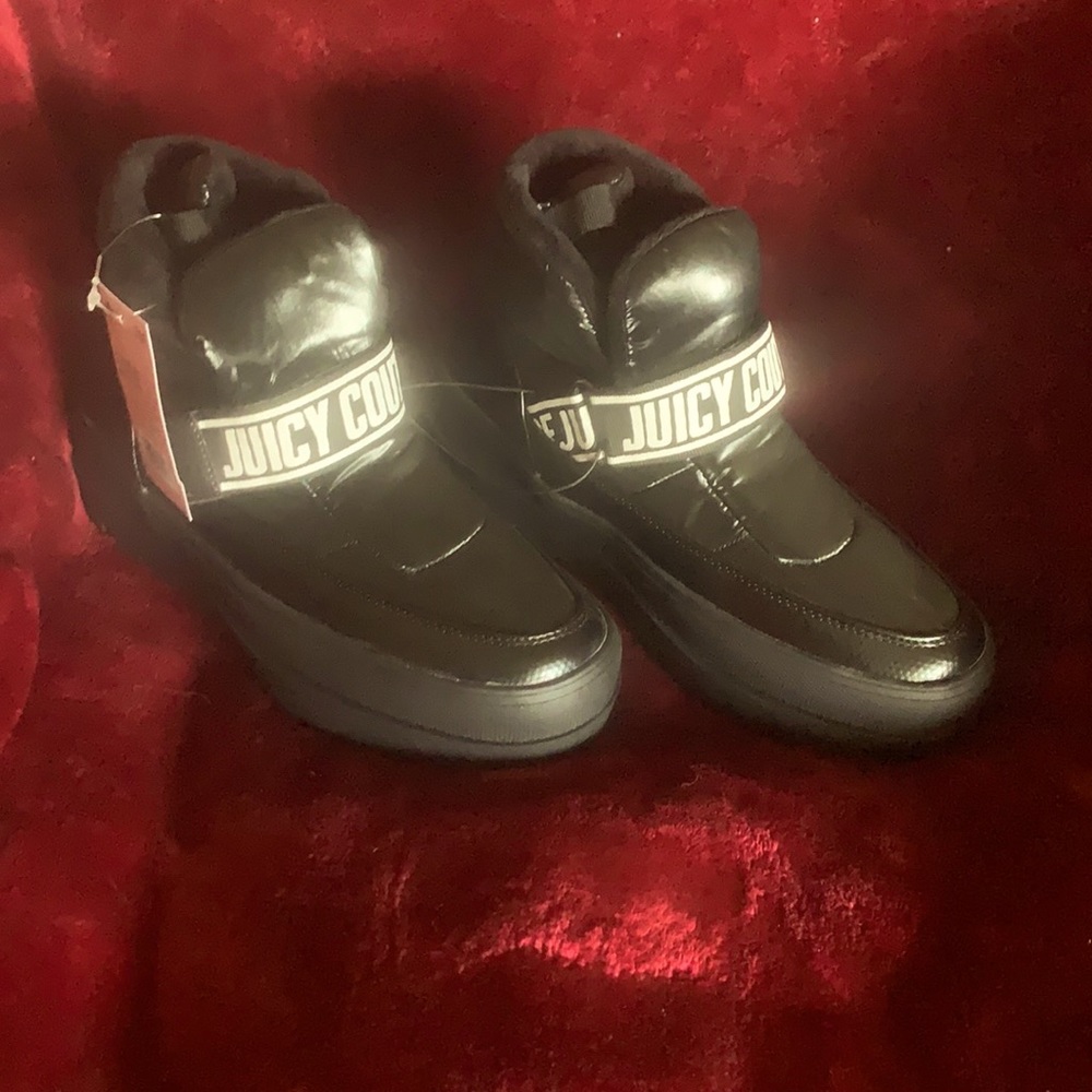 Juicy Couture size 7, black Veronica shoes